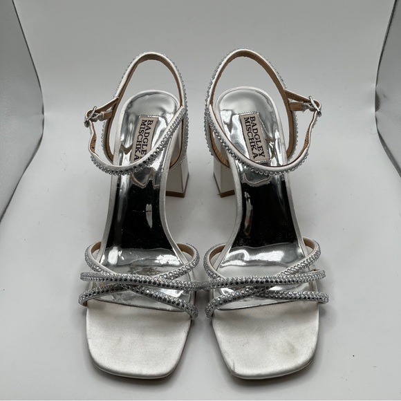 EUC Badgley Mischka Brixley Strass Ankle-Strap Sandals size 7.5 - Picture 3 of 10